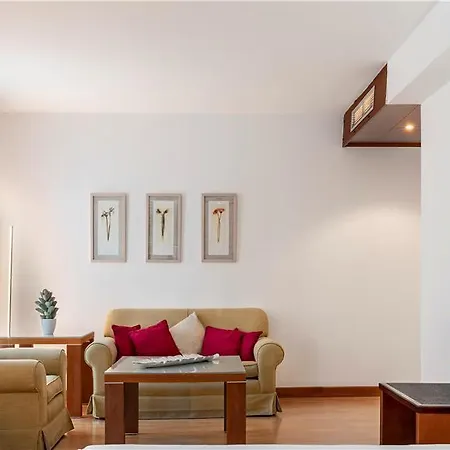 Vincci Ciudad De Hotel 4*