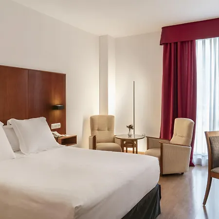 Hotel Vincci Ciudad De 4*