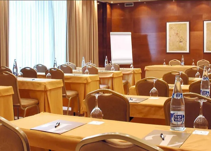 Hotel Vincci Ciudad De 4*