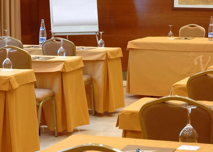 Hotel Vincci Ciudad De 4*