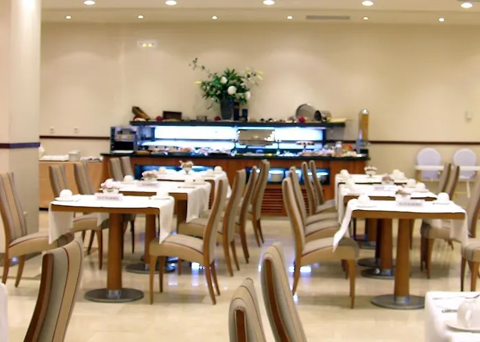 Vincci Ciudad De Hotel 4*