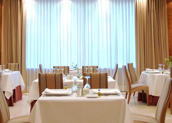 Hotel Vincci Ciudad De 4*